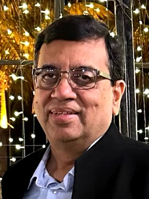 Puneet, co-founder of Redlitchee